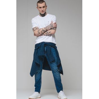 Tricou de bumbac cu logo discret