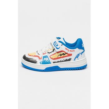 Pantofi sport cu model grafic