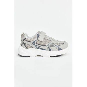 Pantofi sport low cut cu inchidere velcro