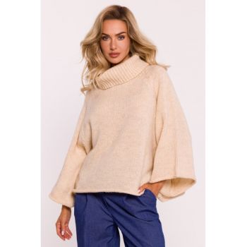 Pulover cu guler inalt si maneci largi -