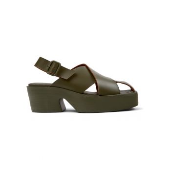 Sandale cu aspect masiv si barete incrucisate Billie