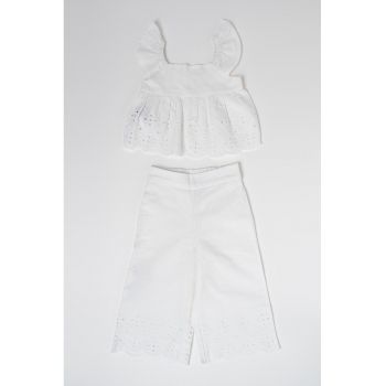 Set de top si pantaloni cu detalii perforate