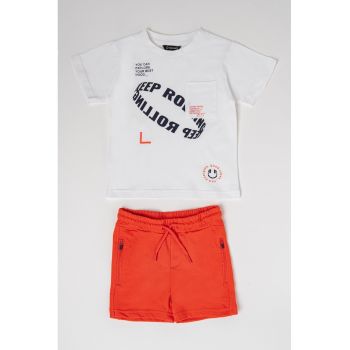 Set de tricou cu imprimeu si pantaloni scurti - 2 piese