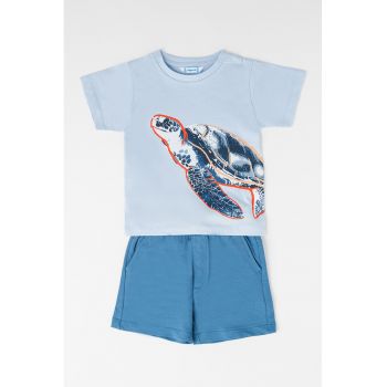 Set de tricou cu imprimeu si pantaloni scurti - 2 piese