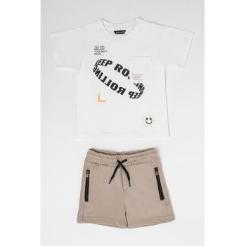 Set de tricou cu imprimeu si pantaloni scurti - 2 piese