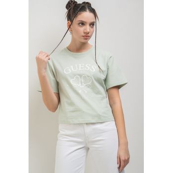 Tricou din bumbac cu decolteu la baza gatului si logo