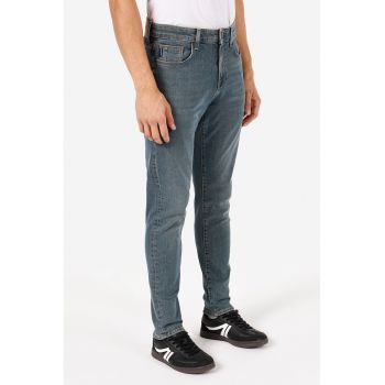 Blugi slim fit