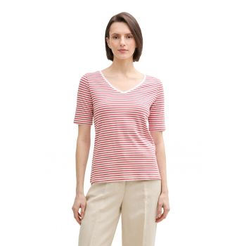 Tricou cu decolteu in V si model in dungi
