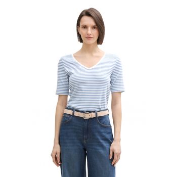 Tricou cu decolteu in V si model in dungi