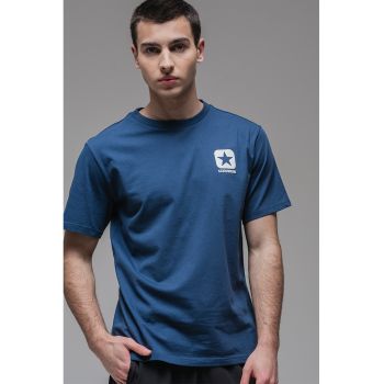 Tricou cu decolteu la baza gatului si logo