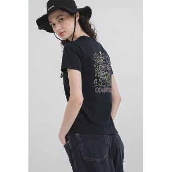 Tricou slim fit cu imprimeu pe spate