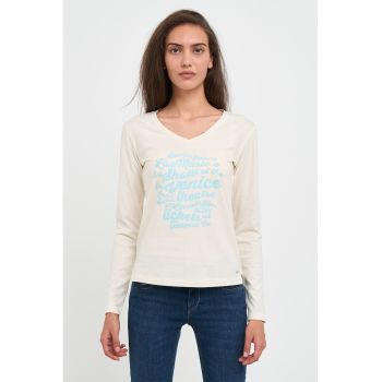 Bluza cu decolteu in V si text