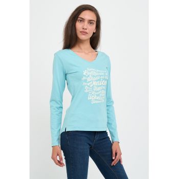 Bluza cu decolteu in V si text