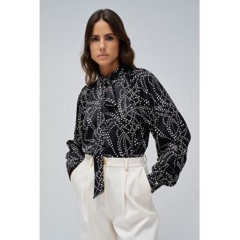 Bluza de satin cu funda din panglici