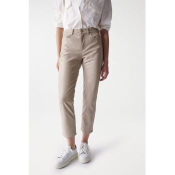 Pantaloni crop din piele ecologica