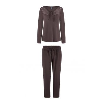 Pijama cu pantaloni lungi si insertii de dantela