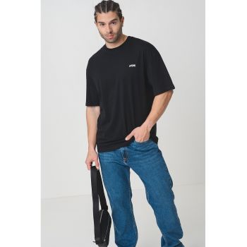Tricou cu imprimeu pe partea din spate