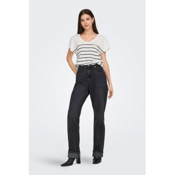 Tricou de bumbac organic cu model in dungi si decolteu rotund