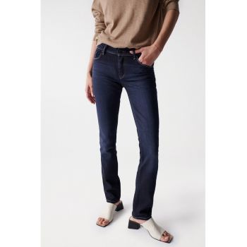 Blugi skinny cu talie medie