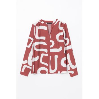 Bluza cu decolteu in V si model