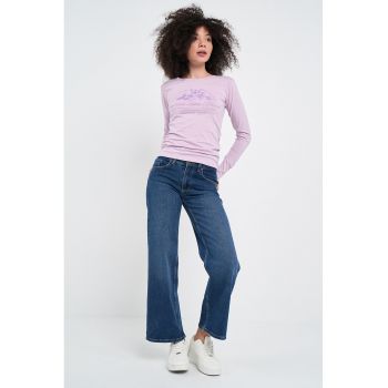Bluza cu imprimeu floral si text