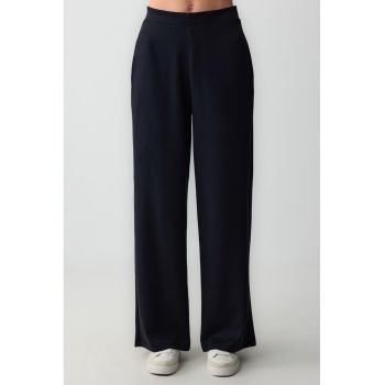 Pantaloni din amestec de modal cu croiala ampla