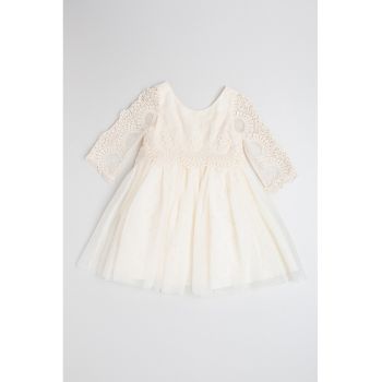 Rochie cu broderii florale