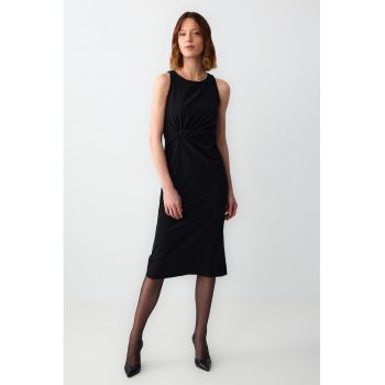 Rochie midi cu fronseuri frontale