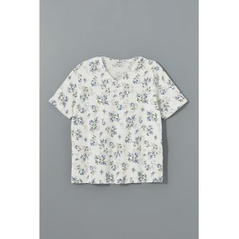 Tricou cu decolteu in V si model floral