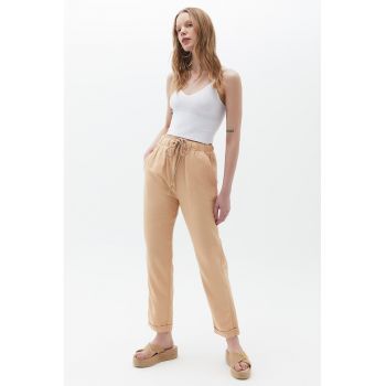 Pantaloni crop cu talie ajustabila