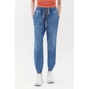 Pantaloni de trening cu aspect de denim si talie inalta