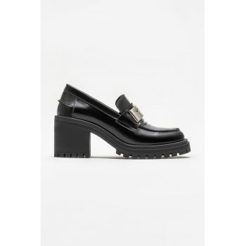 Pantofi loafer cu toc masiv