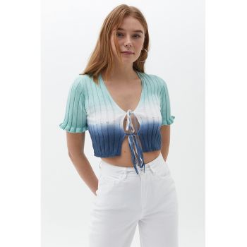 Pulover crop din tricot