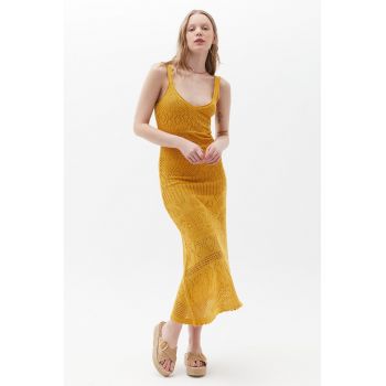 Rochie midi din tricot