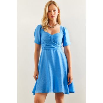 Rochie scurta cu decolteu patrat