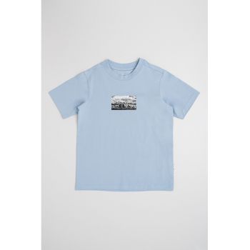 Tricou cu decolteu la baza gatului si imprimeu