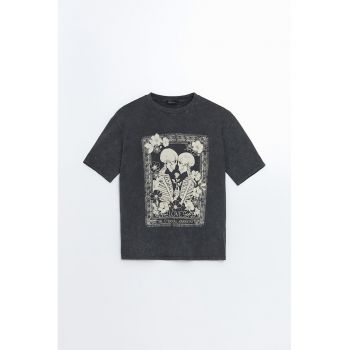 Tricou cu imprimeu grafic