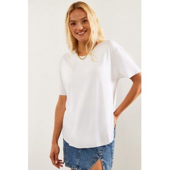 Tricou regular-fit cu decolteu la baza gatului