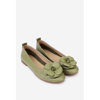 Balerini dama verzi din piele cu ornament floare