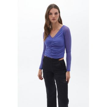 Bluza cu decolteu in V si model drapat