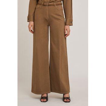 Pantaloni cu croiala ampla si talie inalta
