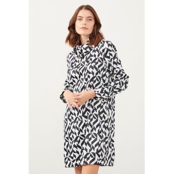 Rochie dreapta cu model geometric