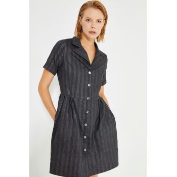 Rochie scurta cu croiala in A