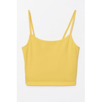 Top crop cu decolteu rotund