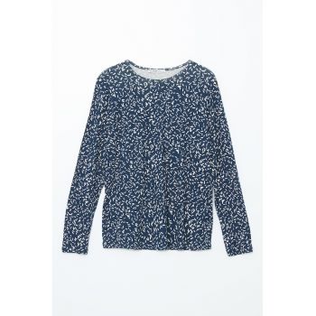 Bluza cu model si decolteu rotund