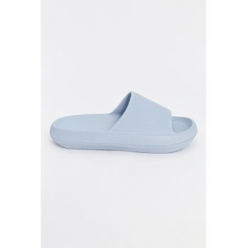 Papuci cu model uni
