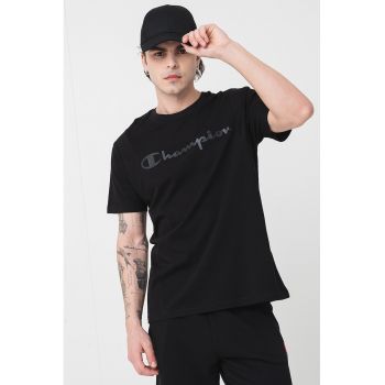 Tricou cu decolteu la baza gatului si model uni