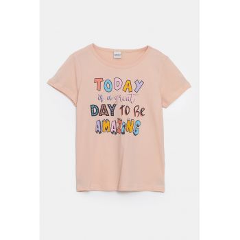 Tricou cu decolteu rotund si imprimeu text