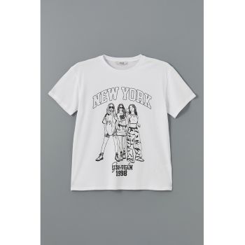 Tricou cu imprimeu grafic