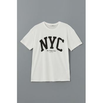 Tricou cu imprimeu text